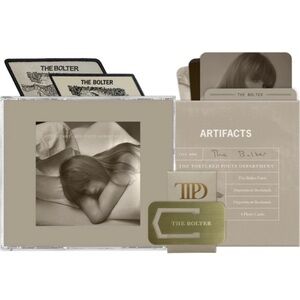 The Tortured Poets Department Collector’s CD + Bonus track “The Bolter”